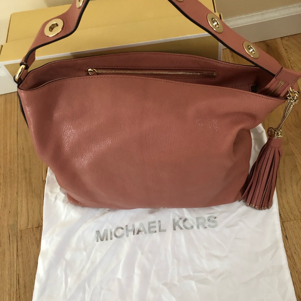 Michael Kors pocketbook